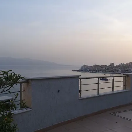 Magic Sea View Central * Sarande